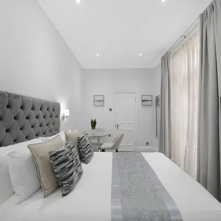 Oxford Street Homestay London Exterior foto